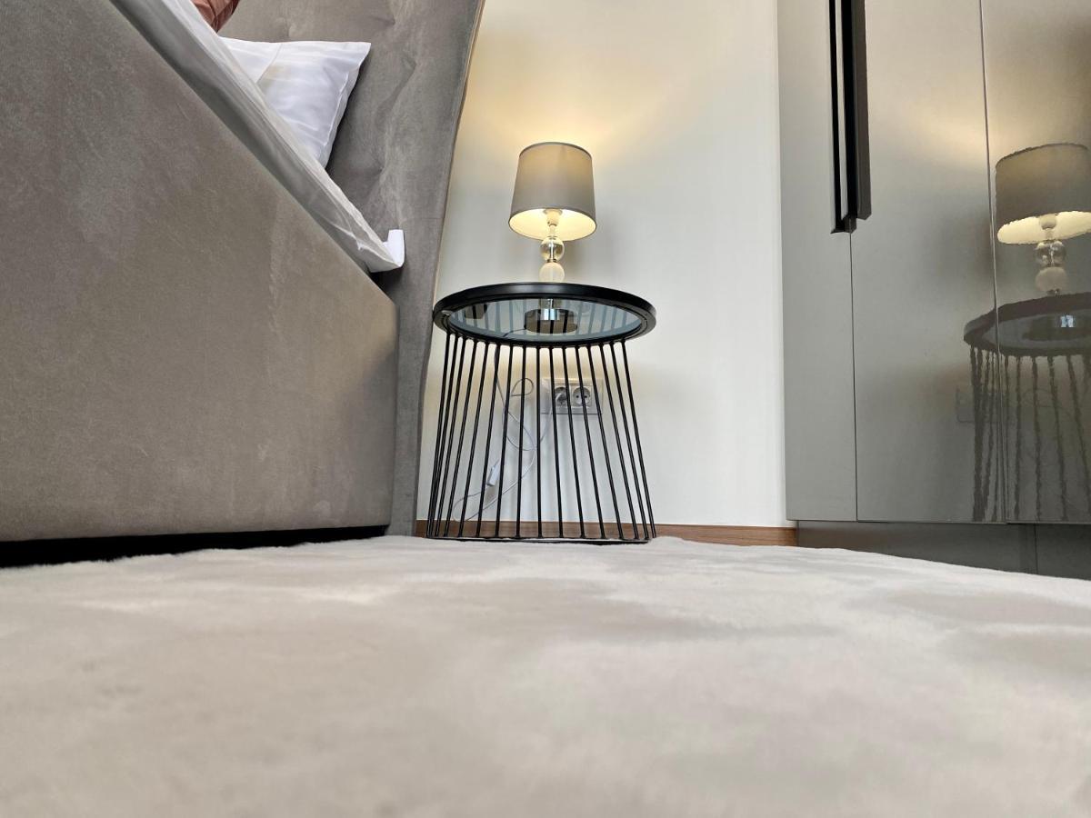 Apartman Sogni D'Oro Apartment พูลา ภายนอก รูปภาพ