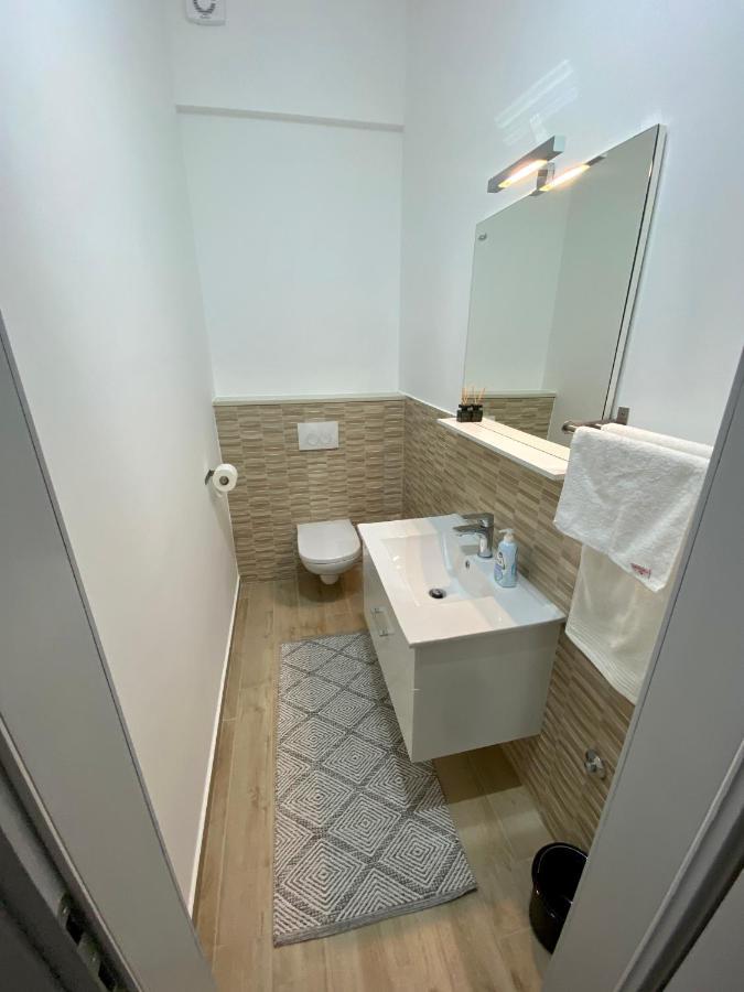 Apartman Sogni D'Oro Apartment พูลา ภายนอก รูปภาพ